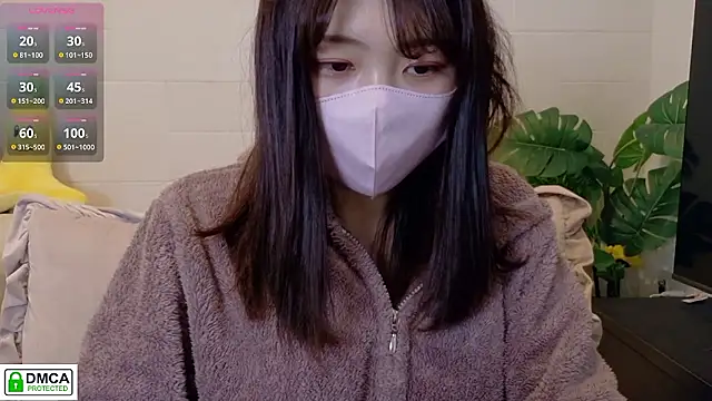 SUZU  online show from March 27, 9:38 pm