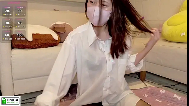 Snapshot of SUZU_ chatting on July 18, 12:58 pm SUZU online show from July 18, 12:58 pm