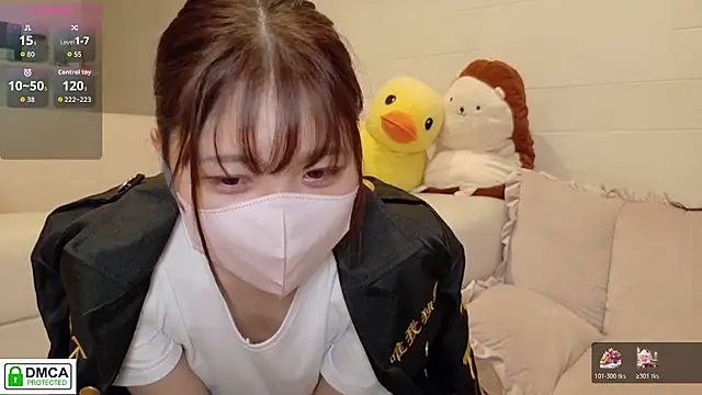 Snapshot of SUZU_ chatting on June 18, 11:04 am SUZU online show from June 18, 11:04 am