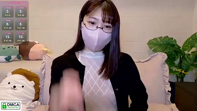 SUZU  online show from March 16, 1:04 pm