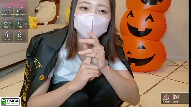 SUZU  online show from October 31, 1:08 pm