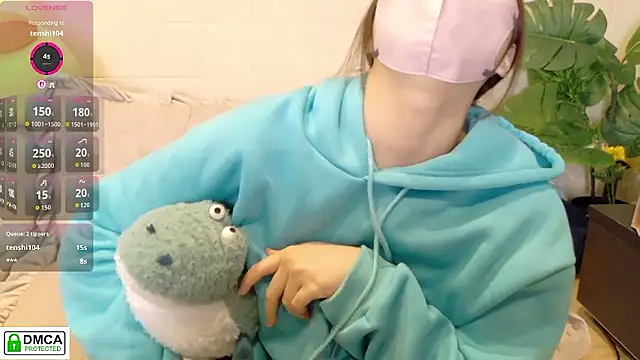 SUZU  online show from May 5, 1:14 pm