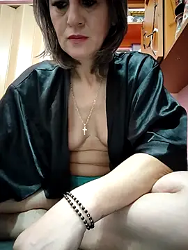 naughtymilfT online show from November 10, 7:46 am