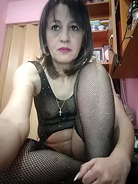 naughtymilfT online show from December 15, 7:14 am