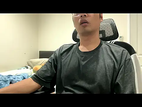 Snapshot of tcafe9418 chatting on February 6, 2:13 pm tcafe9418 online show from February 6, 2:13 pm