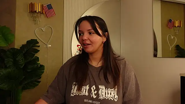 CelesteBailey online show from March 5, 3:36 am