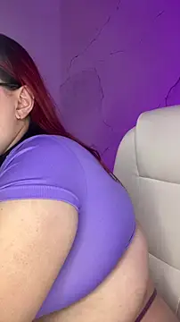 NiickyJones online show from March 27, 7:06 am