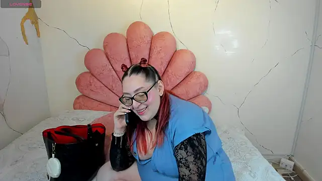 NiickyJones online show from March 6, 5:35 am