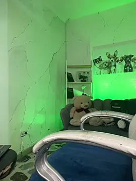 NiickyJones online show from December 1, 11:27 pm