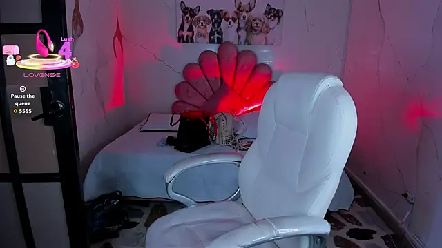 NiickyJones online show from January 8, 9:54 pm