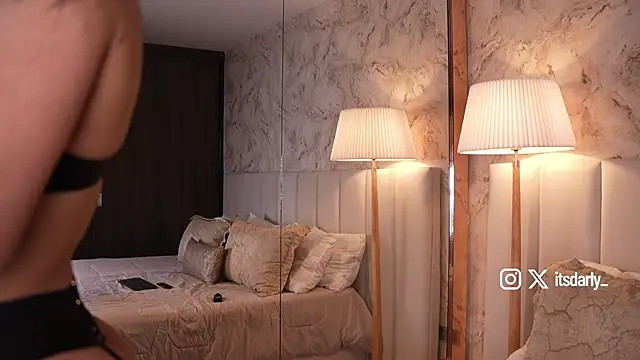 Rosalie vega online show from March 31, 3:58 pm