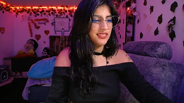 azahar  ziiz online show from March 7, 1:31 am