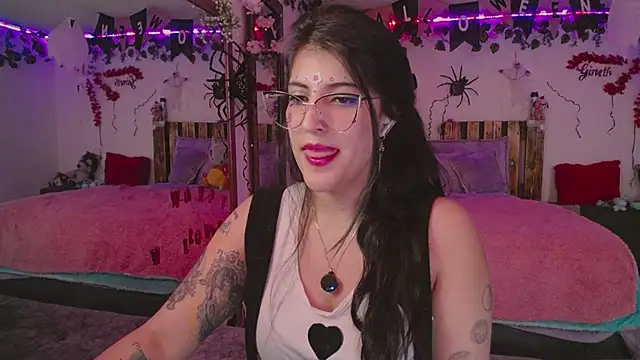 Snapshot of azahar__ziiz chatting on October 31, 5:42 pm azahar ziiz online show from October 31, 5:42 pm