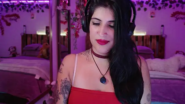 Snapshot of azahar__ziiz chatting on January 13, 9:19 pm azahar ziiz online show from January 13, 9:19 pm