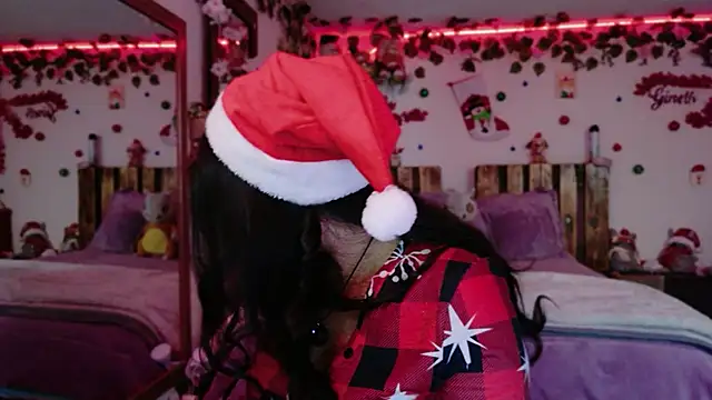 Snapshot of azahar__ziiz chatting on December 19, 6:10 pm azahar ziiz online show from December 19, 6:10 pm