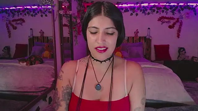 Snapshot of azahar__ziiz chatting on November 21, 10:09 pm azahar ziiz online show from November 21, 10:09 pm