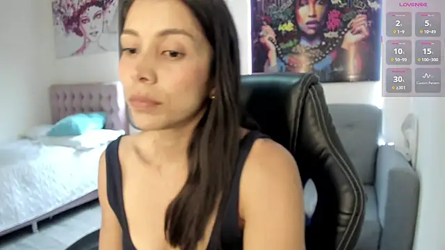 andykiuty online show from March 27, 8:21 pm