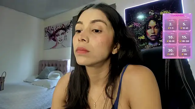 Snapshot of andykiuty chatting on November 26, 8:20 pm andykiuty online show from November 26, 8:20 pm