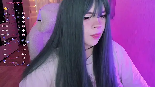 SelenaCute online show from March 27, 5:49 am