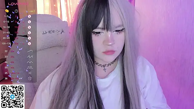 SelenaCute online show from March 11, 6:07 am