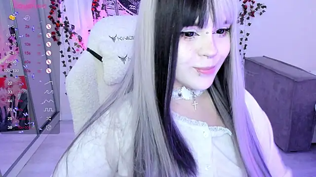 Snapshot of SelenaCute chatting on November 14, 12:09 pm SelenaCute online show from November 14, 12:09 pm