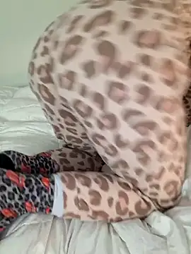 Snapshot of Silvia_Zeno chatting on February 22, 5:10 am Silvia Zeno online show from February 22, 5:10 am