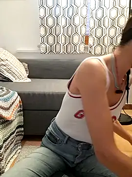 Snapshot of Silvia_Zeno chatting on July 3, 9:38 am Silvia Zeno online show from July 3, 9:38 am