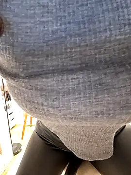 Snapshot of Silvia_Zeno chatting on February 6, 8:43 am Silvia Zeno online show from February 6, 8:43 am