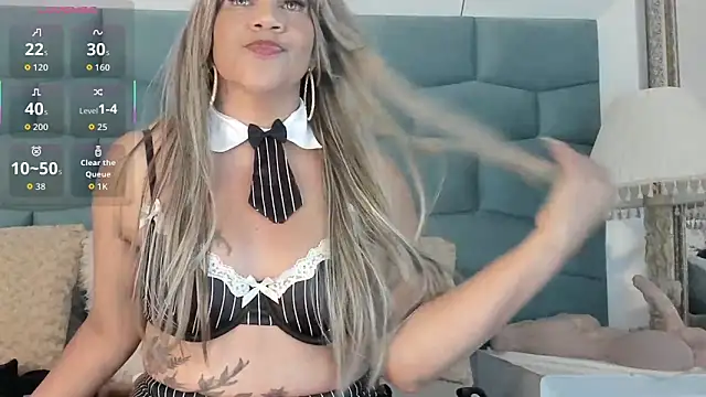 MiaMancini online show from April 9, 9:21 pm