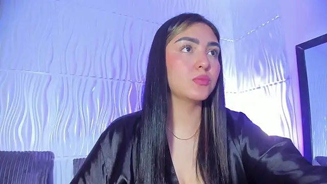 Snapshot of Abby__colins chatting on November 21, 5:01 pm Abby colins online show from November 21, 5:01 pm