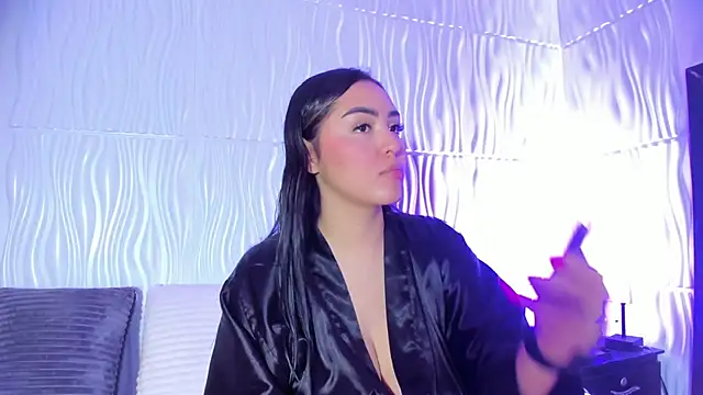 Abby  colins online show from February 11, 5:02 pm