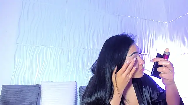 Abby  colins online show from April 15, 9:48 pm