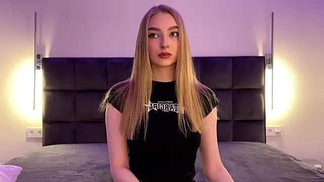 NotElis online show from November 6, 2:32 pm