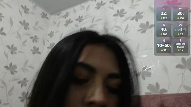 Snapshot of gabriella_27 chatting on March 19, 12:12 pm gabriella 27 online show from March 19, 12:12 pm