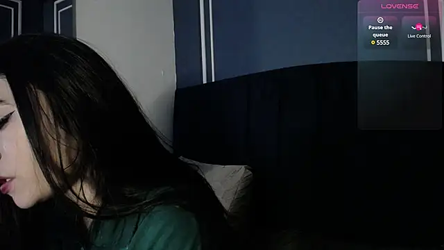 Snapshot of gabriella_27 chatting on March 14, 1:48 am gabriella 27 online show from March 14, 1:48 am