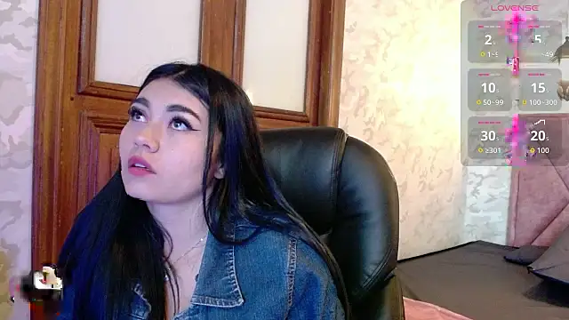 Snapshot of gabriella_27 chatting on September 26, 5:09 pm gabriella 27 online show from September 26, 5:09 pm