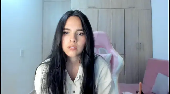 Snapshot of Hana_Zurah chatting on March 4, 12:29 am Hana Zurah online show from March 4, 12:29 am