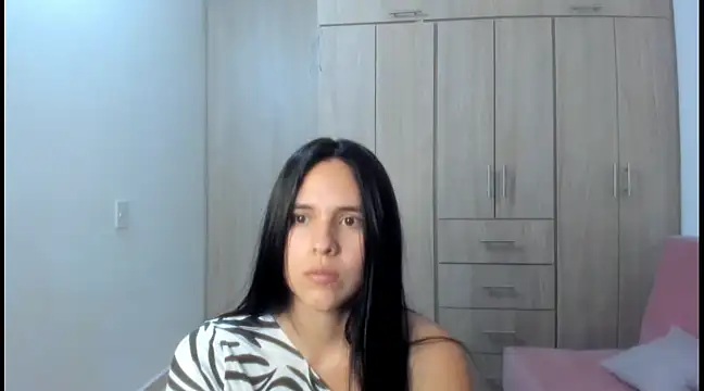 Snapshot of Hana_Zurah chatting on February 22, 12:38 am Hana Zurah online show from February 22, 12:38 am