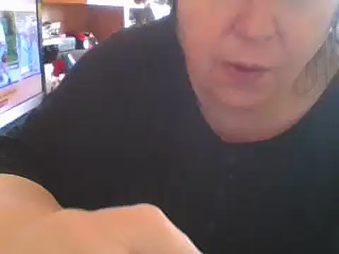 Nataliesbestjuggs online show from February 12, 2:32 pm