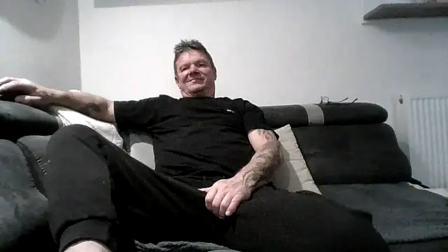 jaaako970 online show from April 2, 8:04 pm