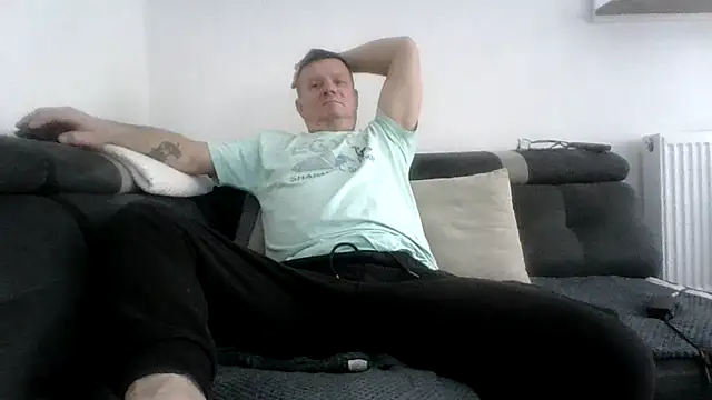 jaaako970 online show from April 13, 7:01 am