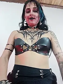 sarah benjjaminn online show from October 15, 2:32 am