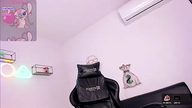 Snapshot of eileen_tanihara chatting on March 19, 7:51 am eileen tanihara online show from March 19, 7:51 am