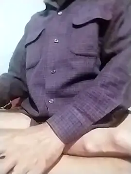 Snapshot of Skkumar2022 chatting on January 10, 9:13 am Skkumar2022 online show from January 10, 9:13 am