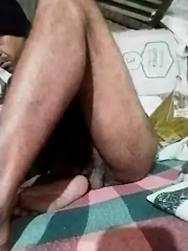 Snapshot of Skkumar2022 chatting on December 14, 5:51 pm Skkumar2022 online show from December 14, 5:51 pm