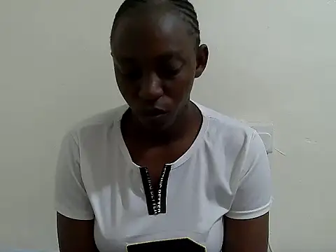 Snapshot of lizbela1 chatting on December 2, 5:20 am lizbela1 online show from December 2, 5:20 am