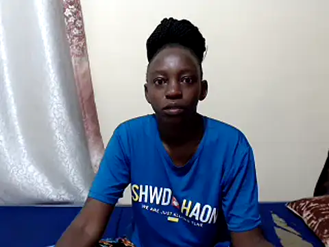Snapshot of lizbela1 chatting on March 18, 5:23 am lizbela1 online show from March 18, 5:23 am