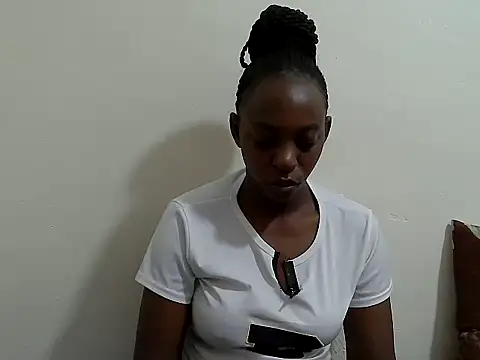 lizbela1 online show from July 17, 4:53 am