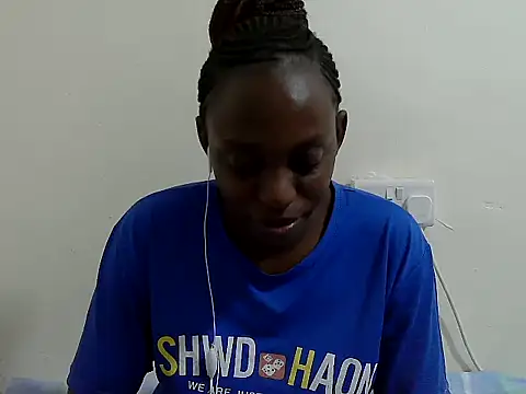 Snapshot of lizbela1 chatting on October 12, 6:31 pm lizbela1 online show from October 12, 6:31 pm