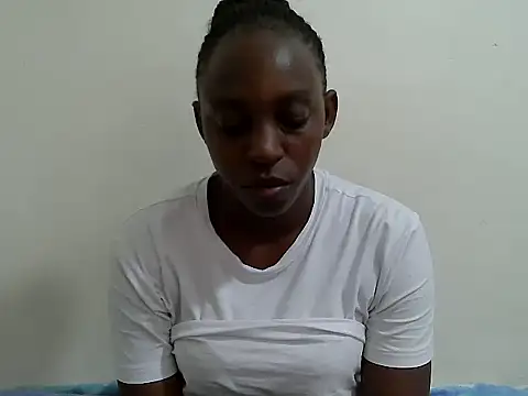 lizbela1 online show from April 28, 7:46 am